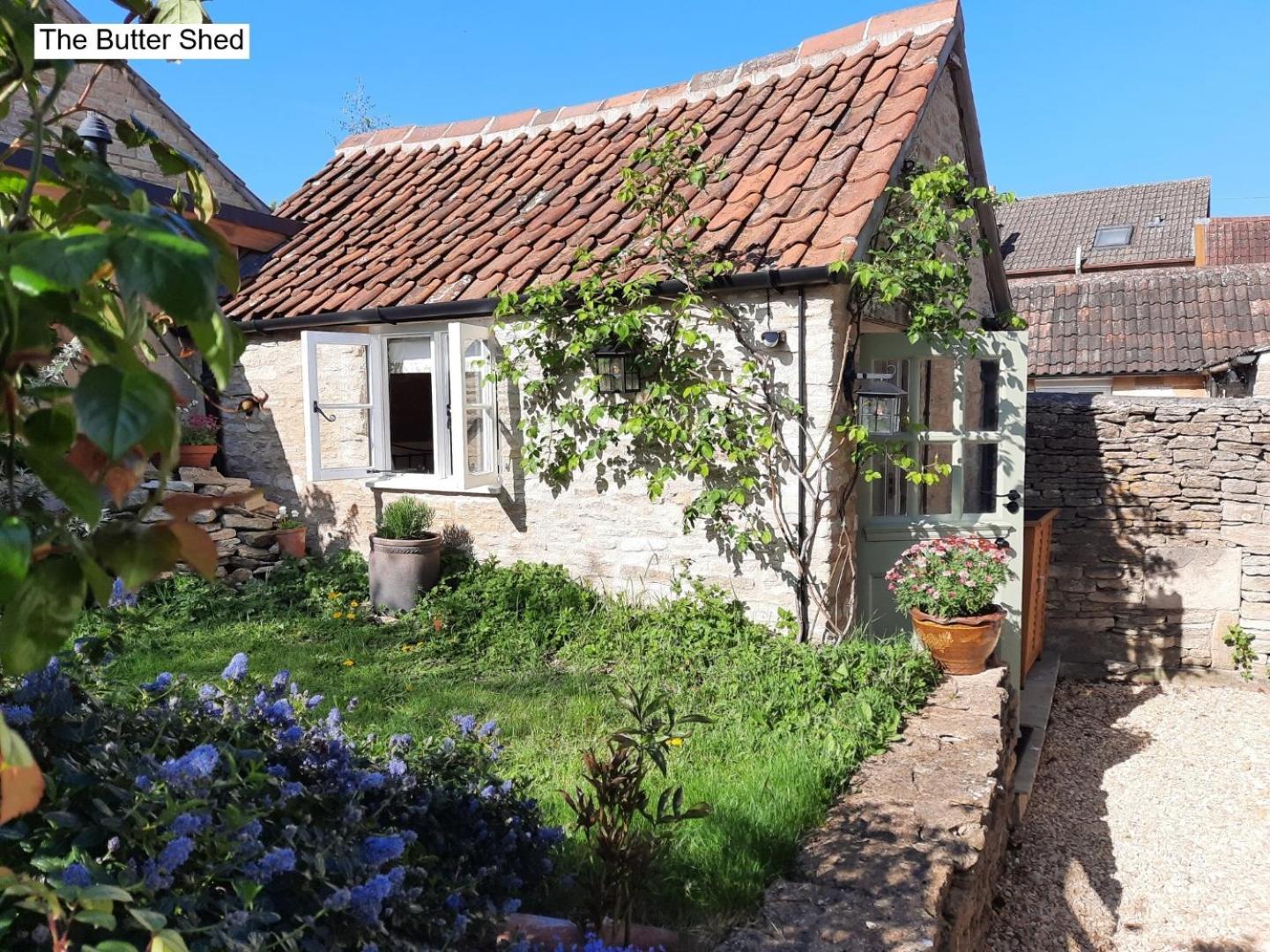 Cotswold Cottage Bed & Breakfast Luckington Εξωτερικό φωτογραφία